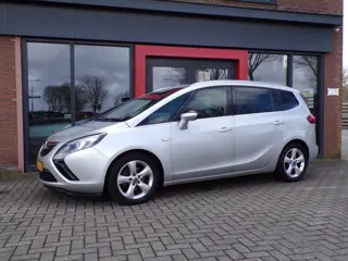 Opel Zafira Tourer 1.4 Rhythm 7p. Navi PDC Cruise Trekhaak Sportstoelen