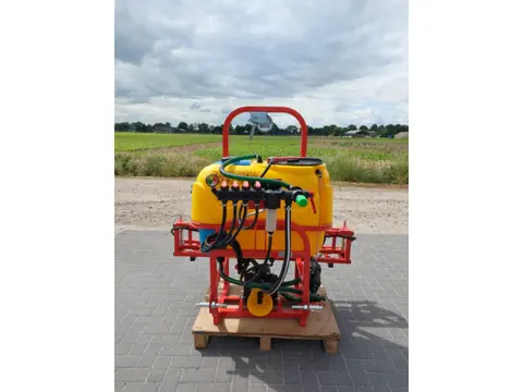 Jar-Met Veldspuit 200 liter 6 meter bomen (NIEUW)