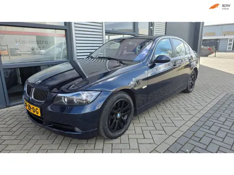 BMW 3-serie 325i Executive