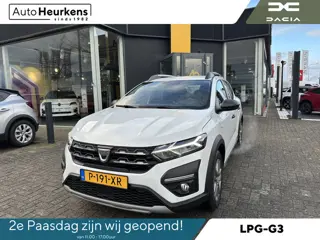 Dacia Sandero Stepway TCe 100 Bi-Fuel Essential l Origineel NL l 1e-Eigenaar l TREKHAAK l dealeronde