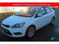 Ford Focus 1.8 Trend // 5-DRS / AIRCO / TREKHAAK //