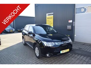 Mitsubishi Outlander 2.0 Intense