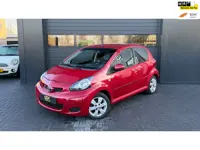 Toyota Aygo 1.0-12V Aspiration Red Airco|5-DRS|NAP