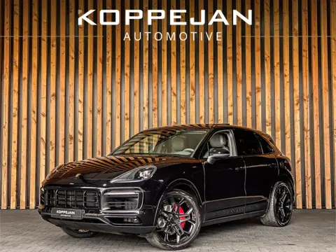 Porsche Cayenne 3.0 V6 340PK Automaat | PANO | BOSE | LUCHTVERING | SPORT CHRONO | AMBIENTE |