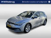 Volkswagen Golf 1.0 TSI Life / APP CONNECT/ PARK. SENSOREN V+A/ CAMERA/ DIGITAL DASHBOARD/ ADAPT. CR