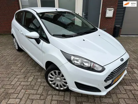 Ford Fiesta 1.0 Style / Airco / AUX / NAP