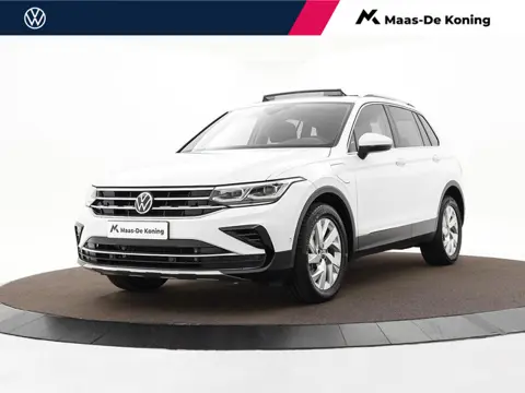 Volkswagen Tiguan 1.4 TSI 245pk DSG eHybrid Elegance · Panoramadak · Camera · Apple/Android Car Play