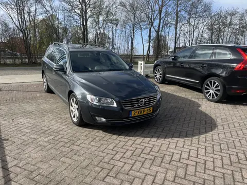 Volvo V70 1.6 T4 Momentum AUTOMAAT TREKHAAK STANDKACHEL