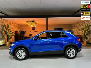 Volkswagen T-Roc 1.5 TSI Style Garantie Carplay StoelVW Adoptieve Cruise Front ASS Clima Navi Led Da