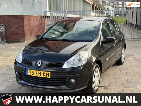 Renault Clio 1.4-16V Business Line, AIRCO, APK
