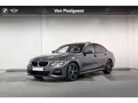 BMW 3 Serie Sedan 318i High Executive Edition | M-Sport | Cruise Control | Pano
