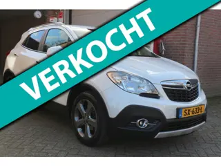 Opel Mokka 1.4 T Cosmo 130 pk NETTE EN GOEDE AUTO vol leer . trekhaak ,vol opties