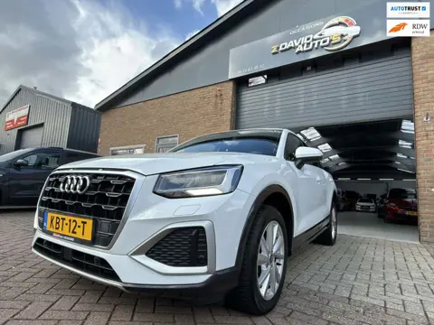 Audi Q2 35 TFSI Advanced edition 150pk / Stoelverwarming / Adaptieve cruise control / Elektrische ac
