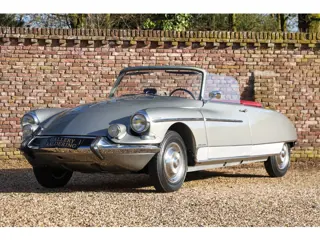 Citroën DS19 "Le Caddy" Cabriolet - "€53.000,- recently invested" Original Chapron Le Caddy - Comes 