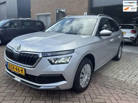 Skoda KAMIQ 1.0 TSI Business Edition Digital / dashboard Navi / Cam / afneembar trekhaak