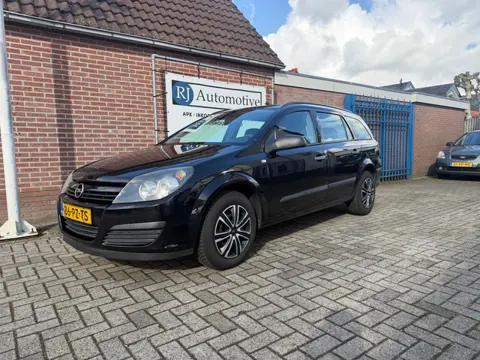 Opel Astra STATION WAGON 1.8 Essentia APK/NAP/CLIMA