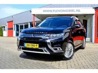 Mitsubishi Outlander 2.4 PHEV Intense+ Aut. Pano|1e Eig|Leder-Alcantara|Cam