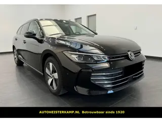 Volkswagen Passat Variant 2.0 TDI 150 PK Automaat ACC Trekhaak LED Massage 360 Camera Stuurverwarmin