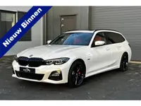 BMW 3 Serie Touring 330e 293pk M-Sport INDIVIDUAL LEER PANO 19" KEYLESS 20424KM!