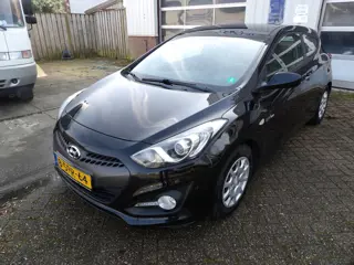 Hyundai I30 1.6 GDI i-Drive Cool airco navi geen riem maar ketting