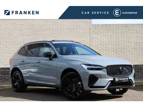 Volvo XC60 2.0 T8 Plug-in hybrid Plus Black Edition Head-up | 360 | Zwenkbare trekhaak | Panoramadak