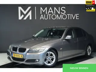 BMW 3-serie 318i Business / CRUISE / PDC / APK 10-02-2027 / NAVI PRO