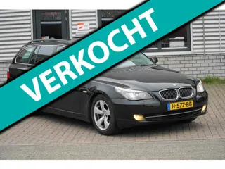 BMW 5-serie Touring 525d PANODAK WERKT NIET