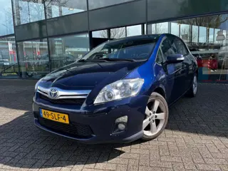 Toyota Auris 1.8 Full Hybrid Executive (NL-Auto, Goed Onderhouden, Achteruitrijcamera)
