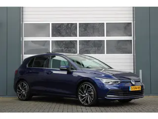 Volkswagen Golf 1.5 eTSI 150pk DSG ACC/Virtual/Panodak/Stoel&Stuurverwarming/PDCv+a/Carplay/Android/