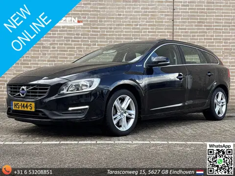 Volvo V60 2.4 D6 Twin Engine Summum | Pano | Cruise | Climate | Stoelverwarming | Navi | PDC | APK 1