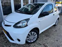 Toyota Aygo 1.0 VVT-i Now, MET ORIGINELE KM, AIRCO ETC ETC