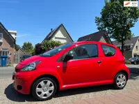 Toyota Aygo 1.0-12V let op 93.000 km Nieuwstaat !