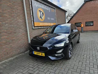 SEAT Leon 1.5 eTSI FR (bj 2022, automaat)