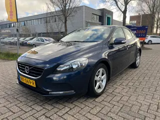 Volvo V40 1.6 D2 Momentum - Camera - Navi - Cruisecontrole
