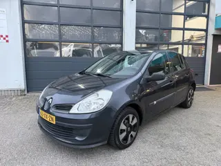 Renault Clio 1.2-16V Bns Line (bj 2007)