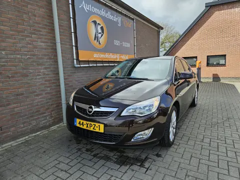 Opel Astra 1.4 Turbo Cosmo (bj 2012)