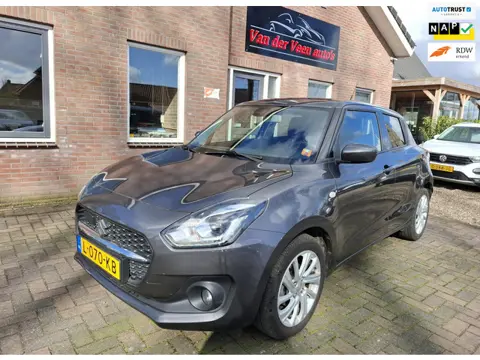 Suzuki Swift 1.2 Select Smart Hybrid. Navi, camera, carplay, adap.cruise, stoelverwarming, etc,etc. 