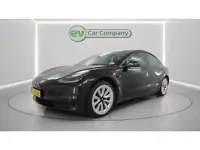 Tesla Model 3 Long Range AWD 75 kWh | SOH ..% | Facelift | 19 Inch | Trekhaak | Autopilot | Dual Mot