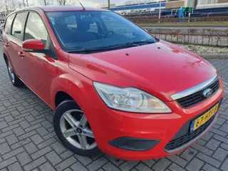Ford Focus Wagon 1.6 Trend