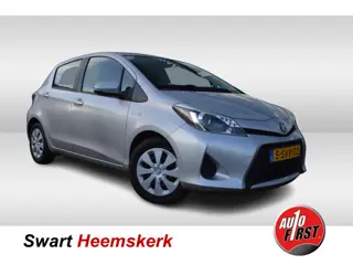 Toyota Yaris 1.5 Full Hybrid Aspiration | NL auto | Trekhaak | Climaat C. | Cruise C.