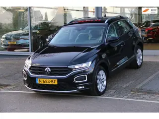 Volkswagen T-Roc 1.5 TSI Sport Business VIRT. COCKPIT TREKHAAK AUTOMAAT!