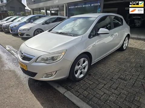 Opel Astra 1.4 Turbo Edition | 2E EIGENAAR | 12 MND GARANTIE | AIRCO | CRUISE | NAVI |