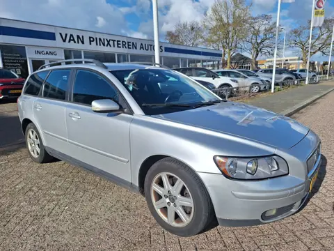 Volvo V50 2.0D Summum (bj 2004)