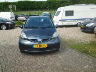 Toyota Aygo 1.0-12V Comfort NL auto km174 000. zeer lux,s 5drs AIRCO.