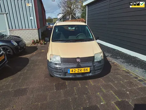 Fiat Panda 1.1 Active zeer mooie fiat panda met trekhaak