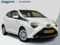Toyota Aygo 1.0 VVT-i x-play | Carplay | Achteruitrijcamera | Airco | Automaat