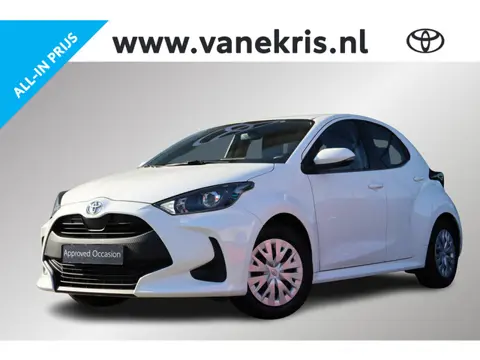 Toyota Yaris 1.0 VVT-i Active, Apple Carplay / Android Auto, Lane assist, Cruise control.