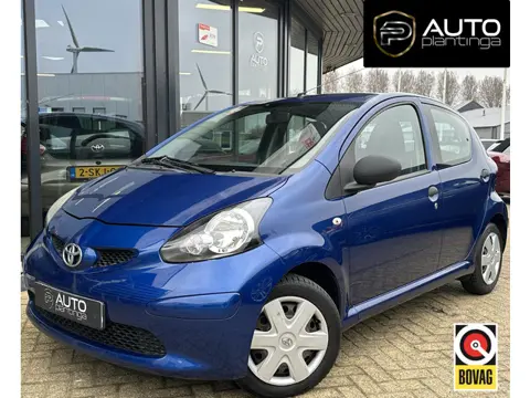 Toyota Aygo 1.0-12V Nette Staat | 5 Deurs | 2 Sleutels | APK tot 25-10-2026 |