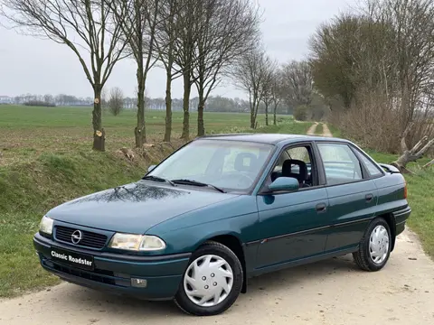 Opel Astra F 1.6i Fresh SEDAN, NL AUTO, 83.500KM