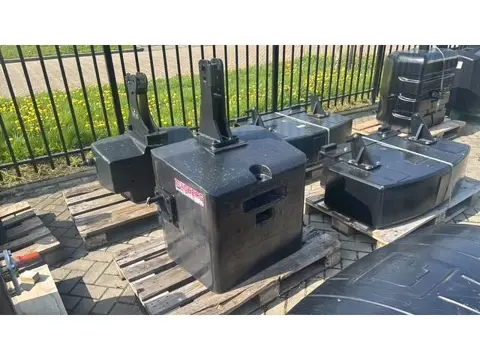 Gewichtenblok 1800 kg Gietijzer